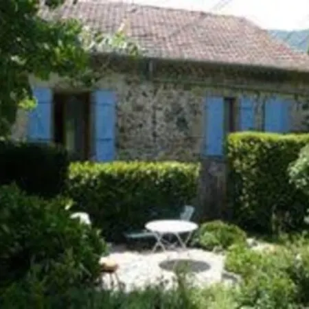 Hébergement de vacances Propriete De Caractere Dans Un Site Exceptionnel *