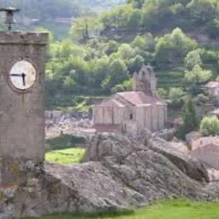Hébergement de vacances Propriete De Caractere Dans Un Site Exceptionnel *